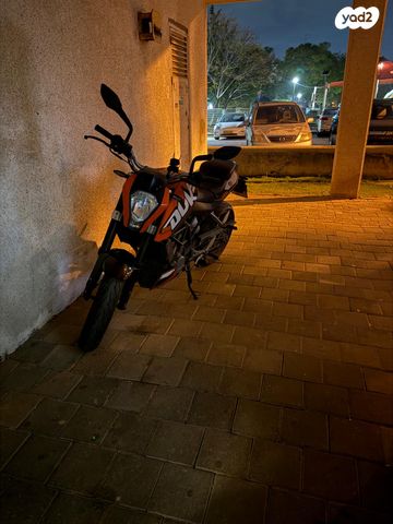 מודעת רכב KTM Naked Duke 200