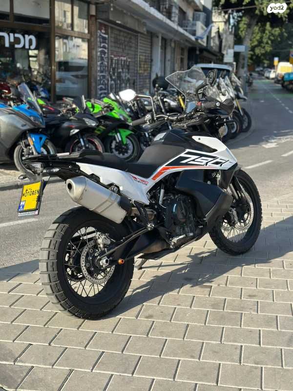 KTM Adventure 790