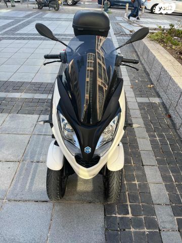 מודעת רכב פיאג'ו MP3 300 HPE 