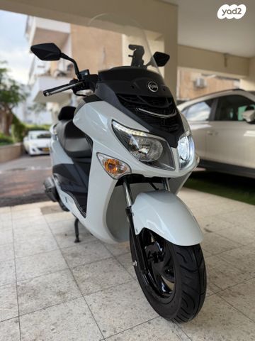 סאן יאנג ג'וי רייד 200