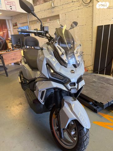 מודעת רכב סאן יאנג 125ADX