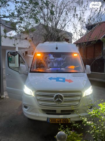 מיניבוסים ורכבי הסעות