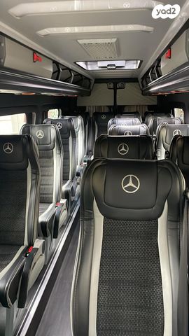 מיניבוסים ורכבי הסעות