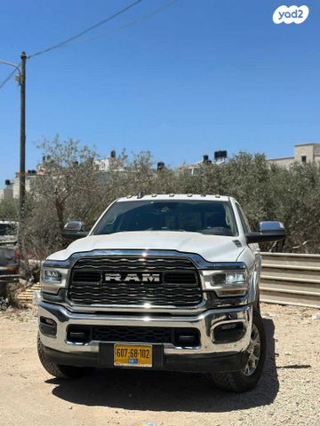 מודעת רכב דודג'