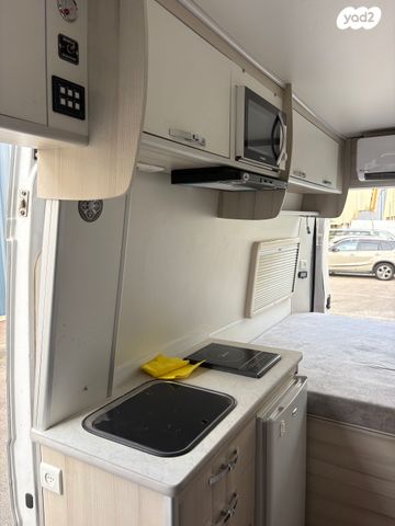 ממונע אוטוקראוון