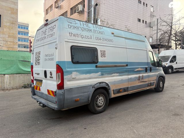 ממונע אוטוקראוון