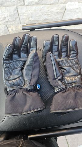 feedItemObj.data.row_1