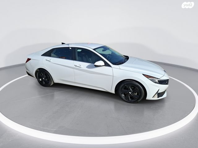 יונדאי אלנטרה