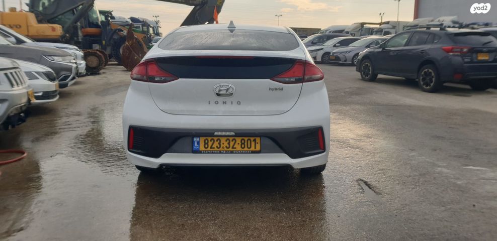 מודעת רכב יונדאי איוניק