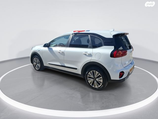 קיה נירו פלוס