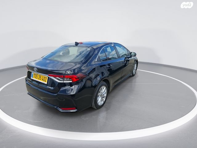 טויוטה קורולה