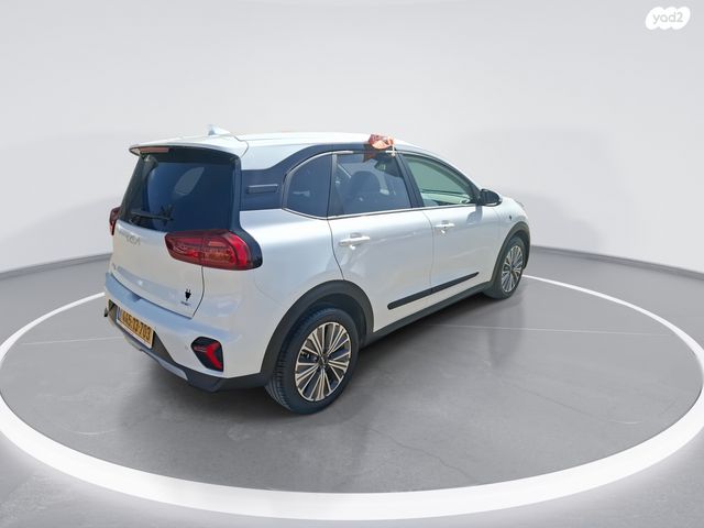 קיה נירו פלוס