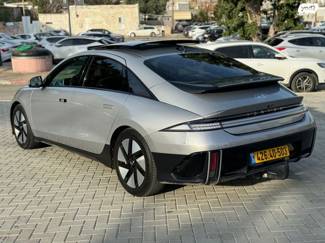 יונדאי איוניק 6