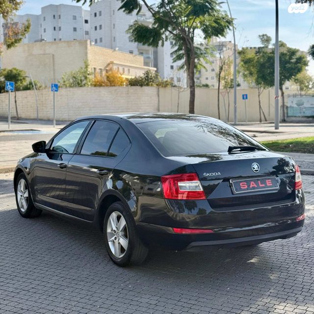 סקודה אוקטביה 