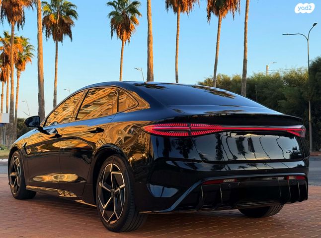 בי.ווי.די סיל