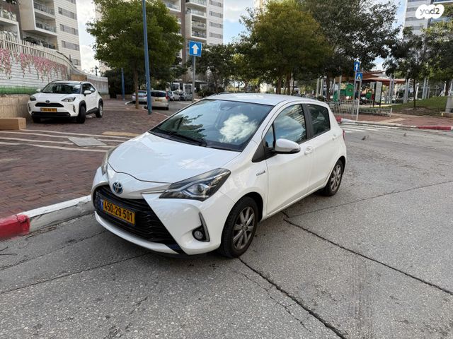 מודעת רכב טויוטה יאריס