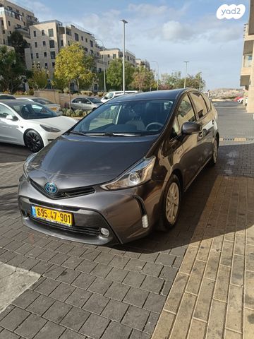 מודעת רכב טויוטה פריוס פלוס