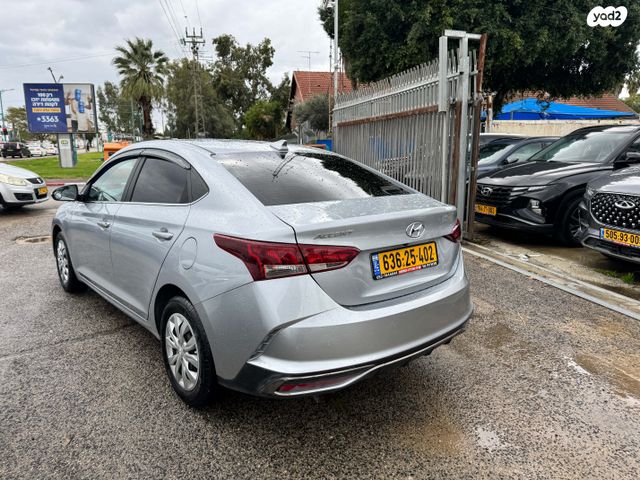 יונדאי אקסנט i25