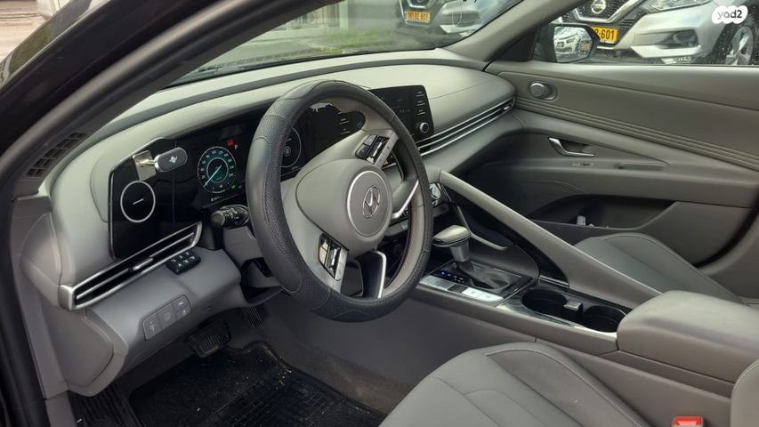 יונדאי אלנטרה