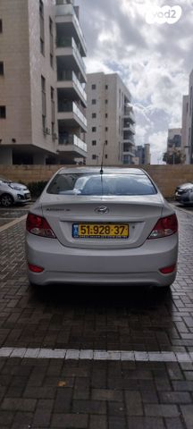 יונדאי אקסנט i25