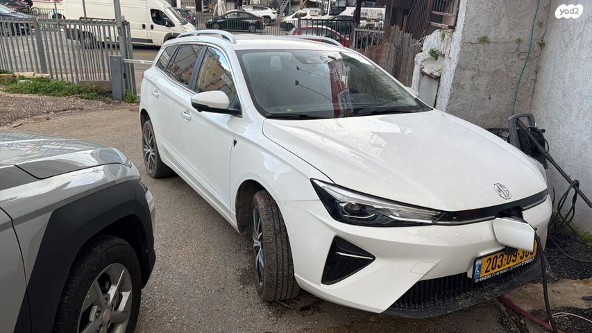 מודעת רכב אם ג'י MG5