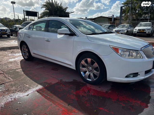 מודעת רכב ביואיק לה-קרוס