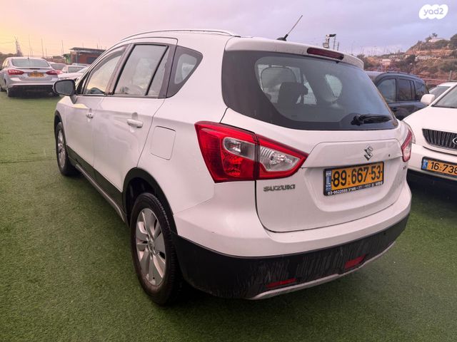 סוזוקי SX4