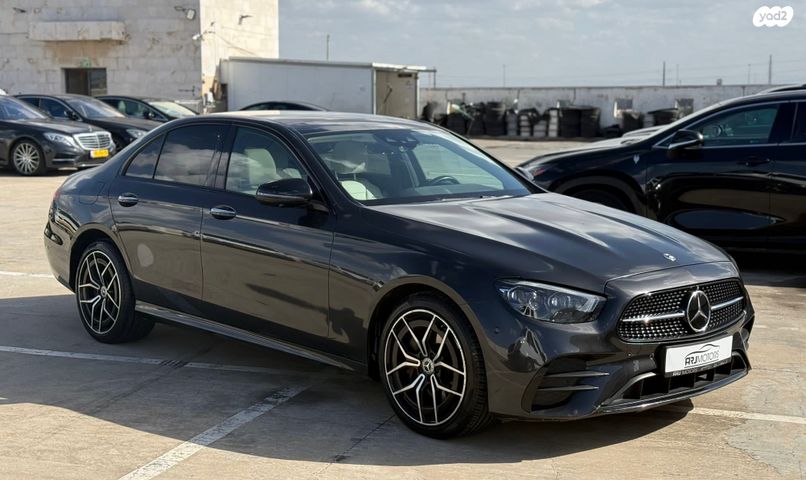 מודעת רכב מרצדס-בנץ E-class