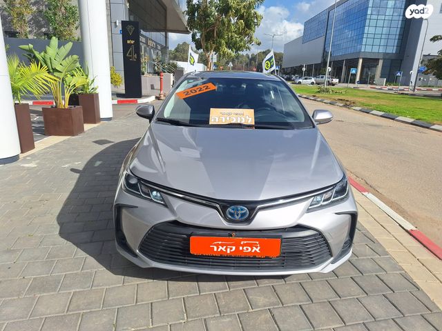 מודעת רכב טויוטה קורולה 2