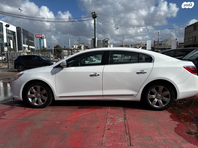 ביואיק לה-קרוס