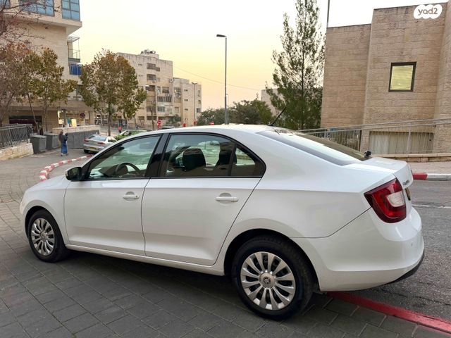 סקודה ראפיד