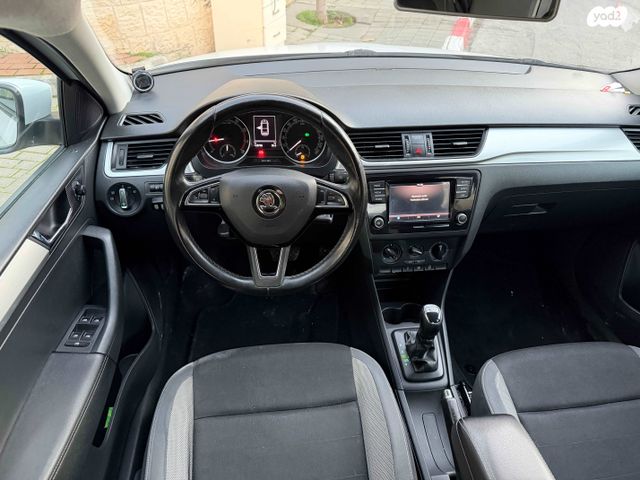 סקודה ראפיד