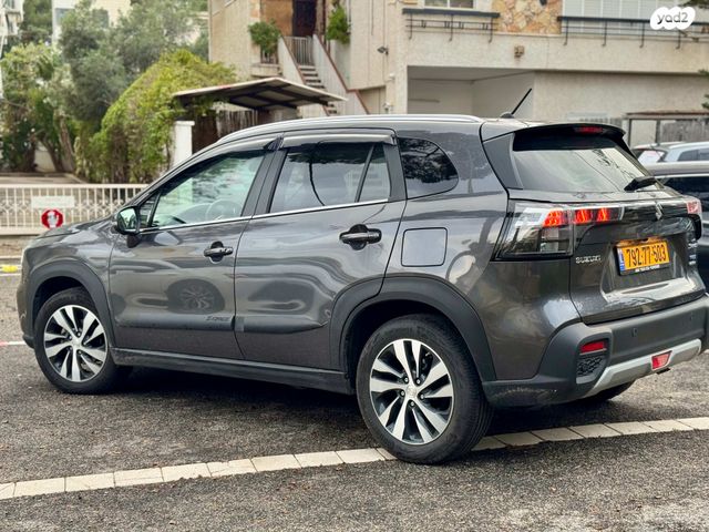 סוזוקי S-Cross
