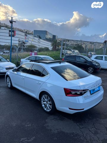 סקודה סופרב