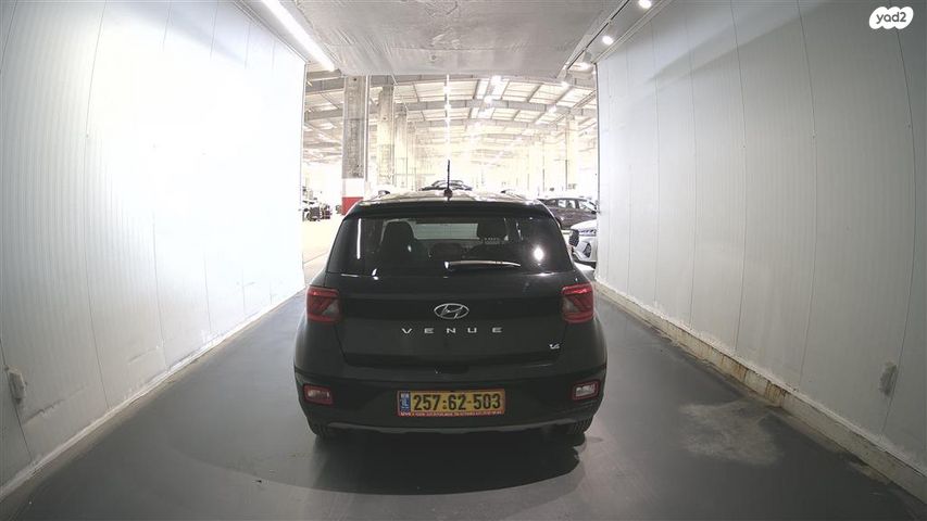 מודעת רכב יונדאי וניו