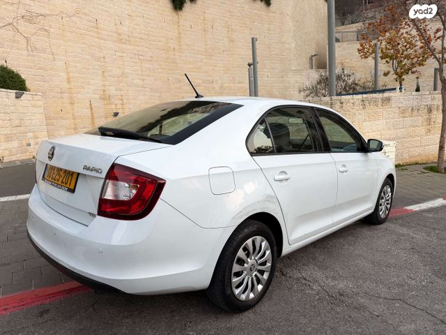 סקודה ראפיד