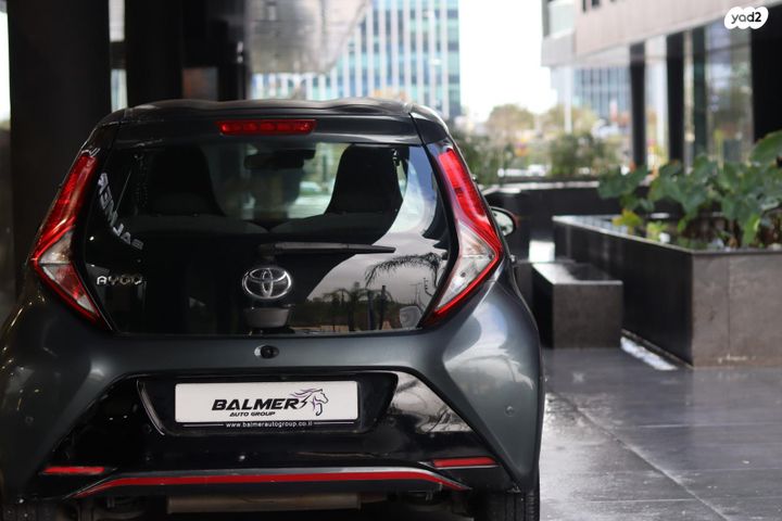 טויוטה אייגו