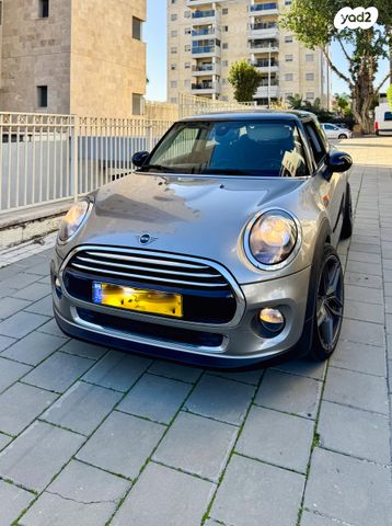 מודעת רכב מיני קופר