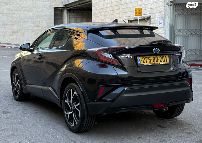 טויוטה C-HR