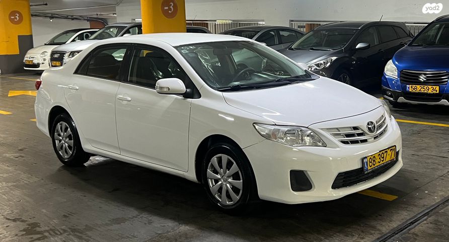 מודעת רכב טויוטה קורולה 2