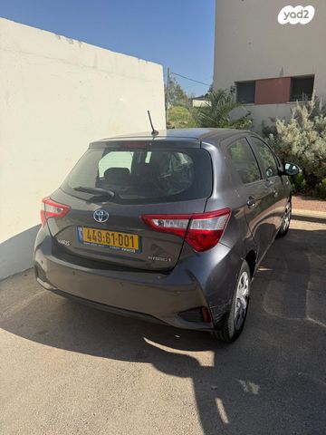 מודעת רכב טויוטה יאריס