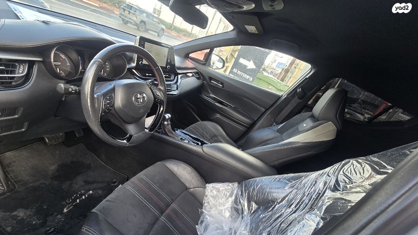 טויוטה C-HR