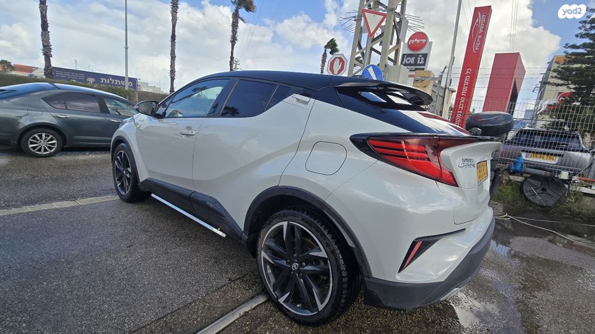טויוטה C-HR