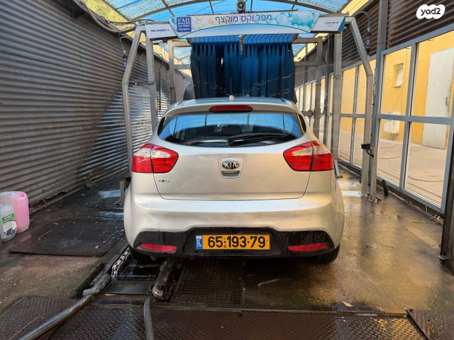 מודעת רכב קיה ריו