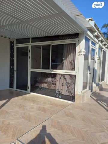 בית פרטי/ קוטג', הגנה 21, קרית מנחם בגין, נתיבות