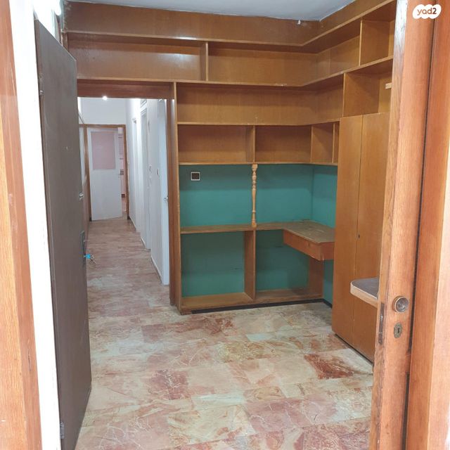 הרב ניסנבוים 11