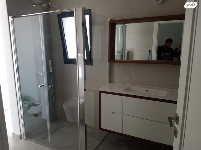 בית פרטי/ קוטג', תות 2, קרית מנחם, אופקים