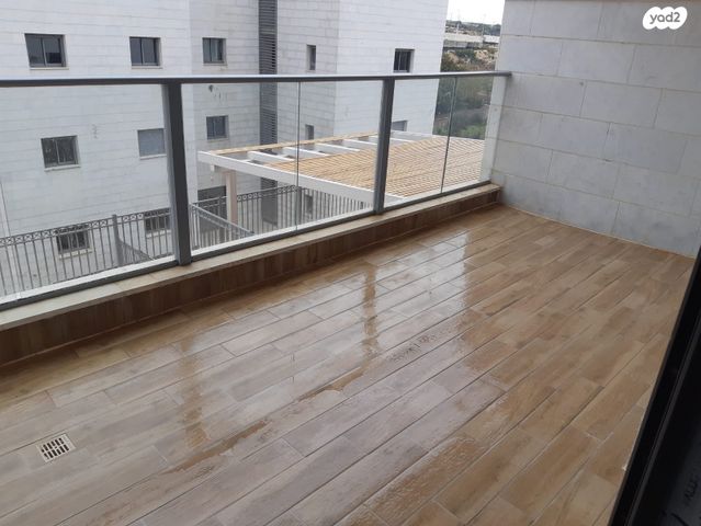 דירה, עיר היונה 11, רובע ה', אריאל