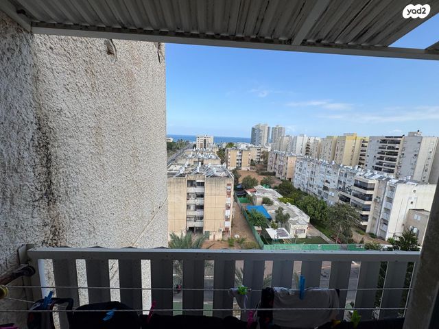 דירה, שדרות ז'בוטינסקי 16, קרית ים  א', קרית ים