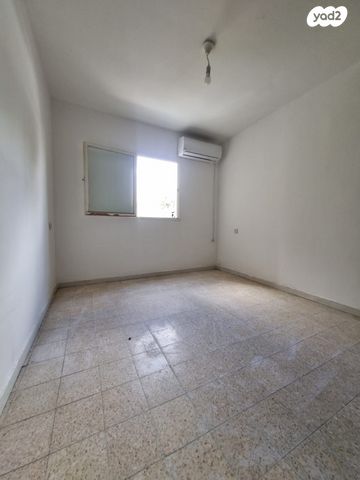 סמטת התפוז 3